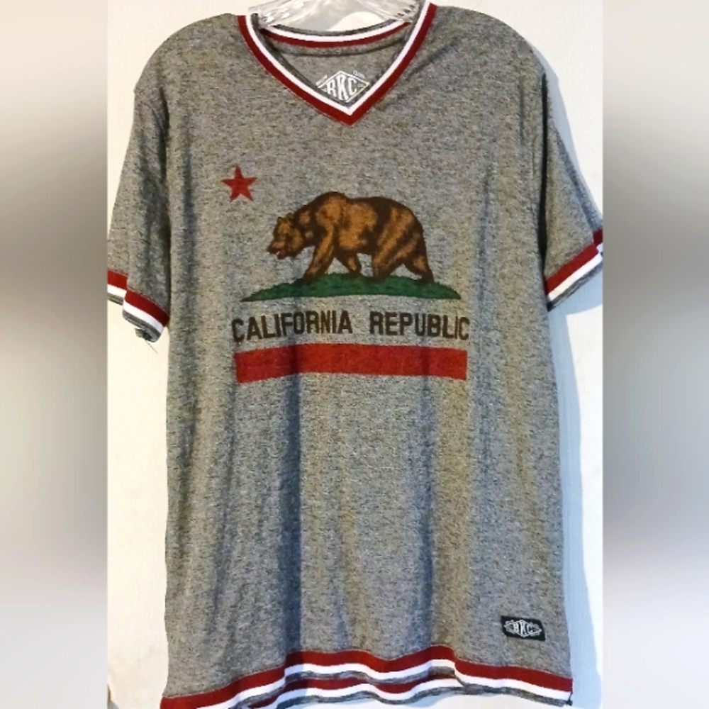 California Republic by BKC size Large TShirt V neck.